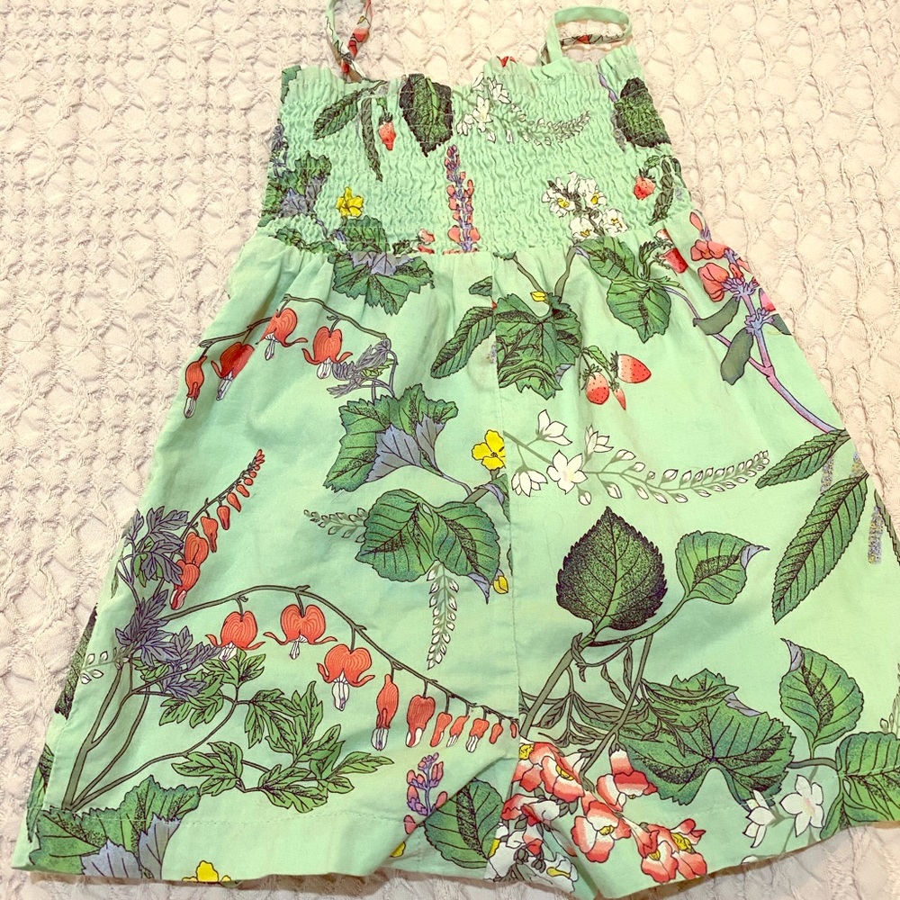 Baby Gap romper Size 2